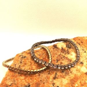 Pair of rhinestone stretch bracelets 🔥🧱